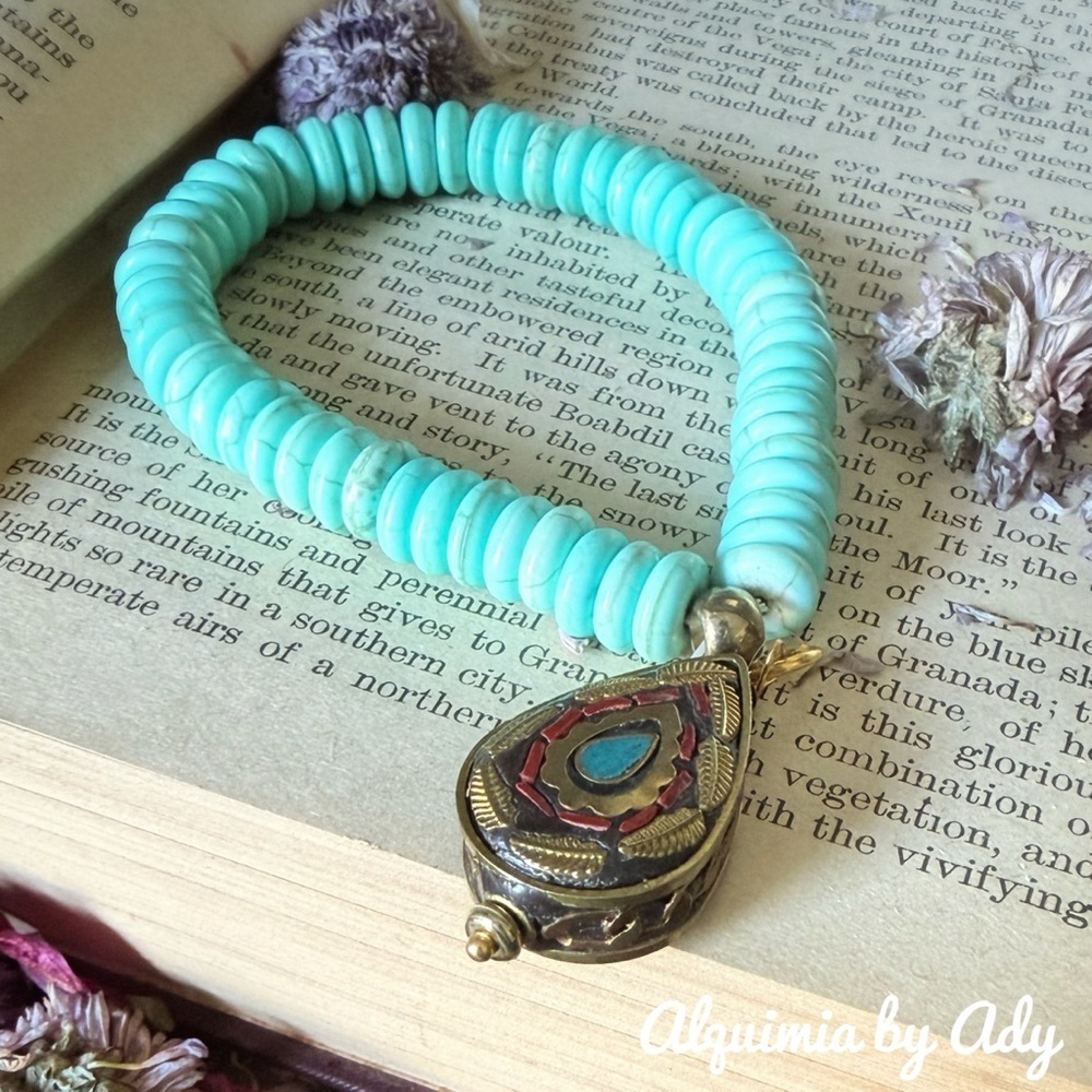 AMERICANA Turquoise Bracelet with Gold Accents